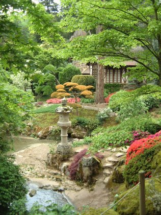 Beautiful Landscaped Gardens